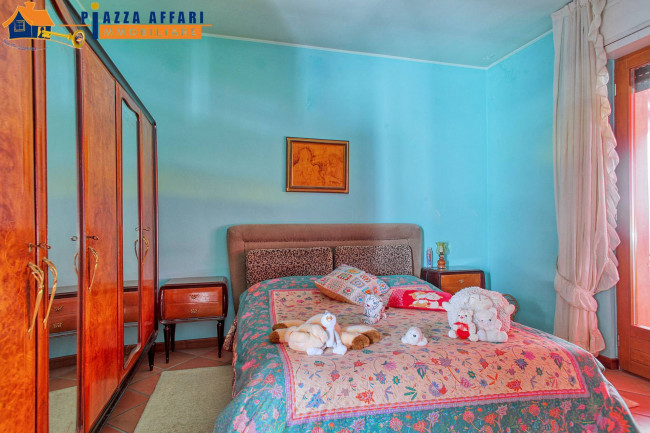 Villa in vendita a Cremenaga