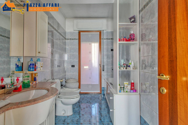 Villa in vendita a Cremenaga