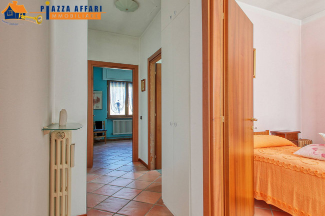 Villa in vendita a Cremenaga