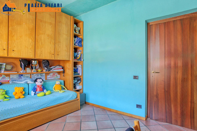 Villa in vendita a Cremenaga