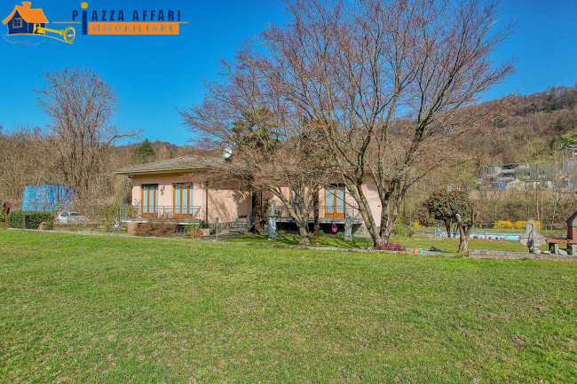 Villa in vendita a Cremenaga