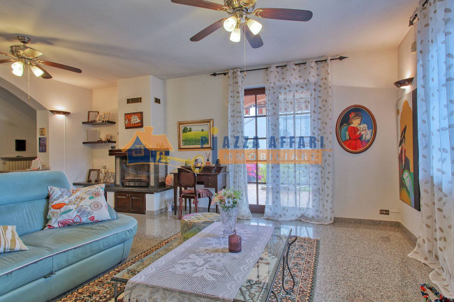 Villa in vendita a Carnago