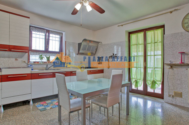 Villa in vendita a Carnago