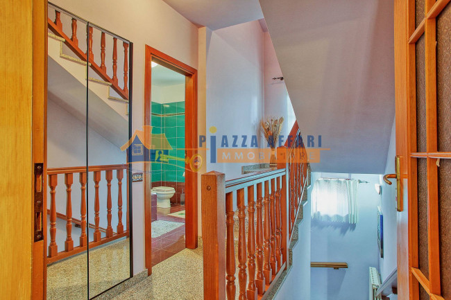 Villa in vendita a Carnago