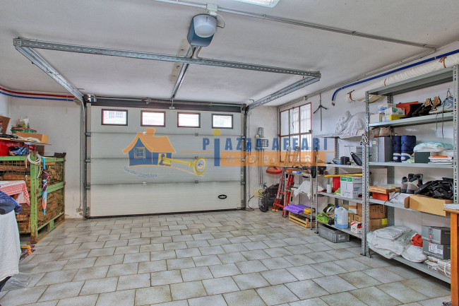 Villa in vendita a Carnago