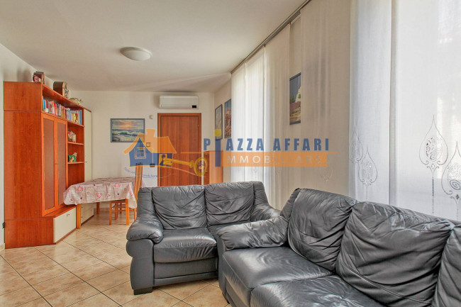 Locale commerciale in vendita a Gornate-Olona