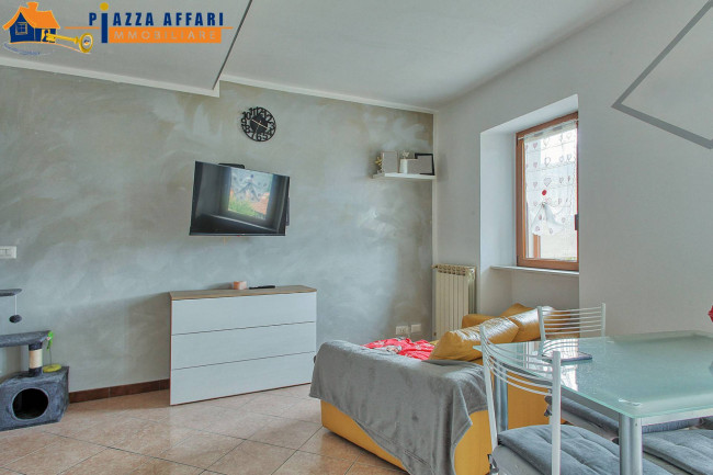 Appartamento in vendita a Cugliate-Fabiasco