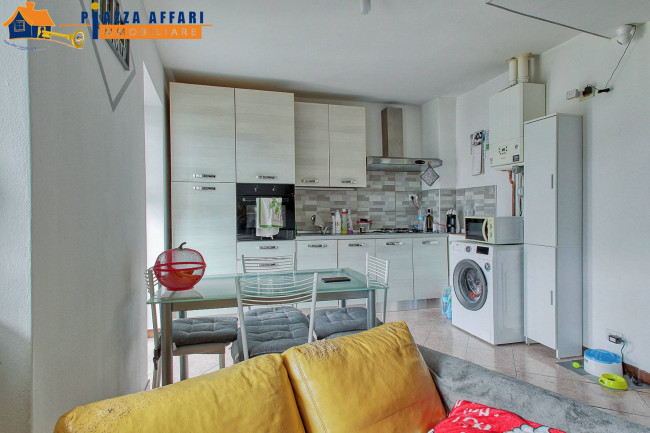 Appartamento in vendita a Cugliate-Fabiasco