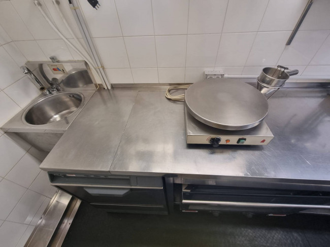 Attività commerciale in vendita a Marchirolo