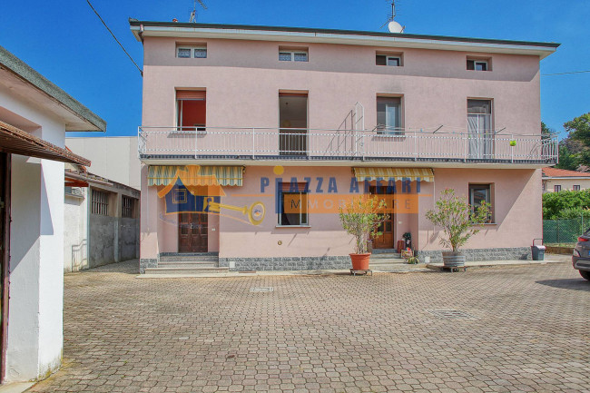 Porzione di Casa Terra / Cielo in vendita a Solbiate Arno