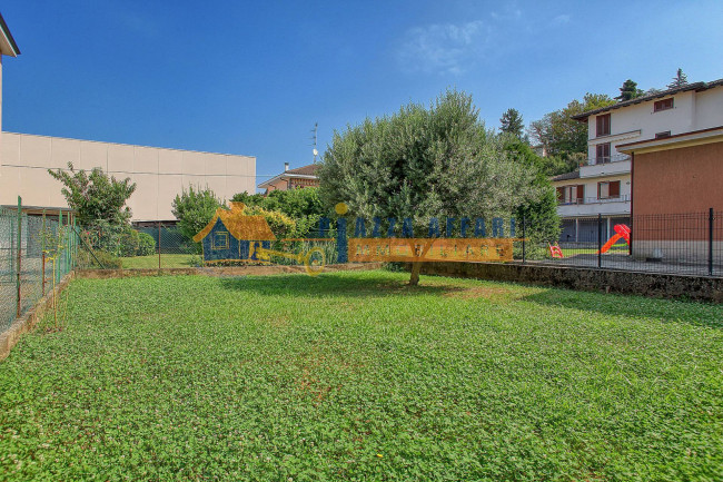 Porzione di Casa Terra / Cielo in vendita a Solbiate Arno
