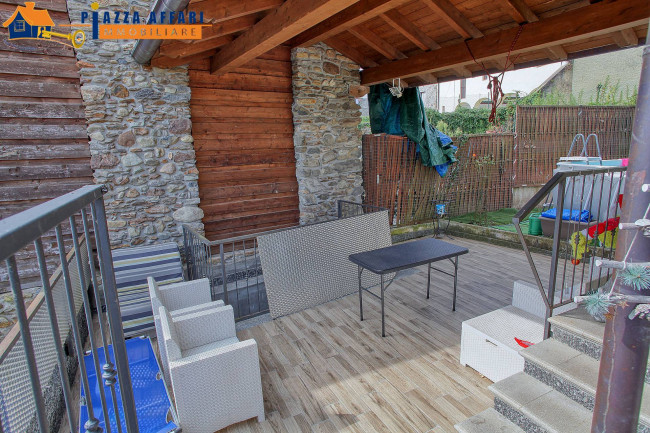 Villette a schiera in vendita a Cadegliano-Viconago