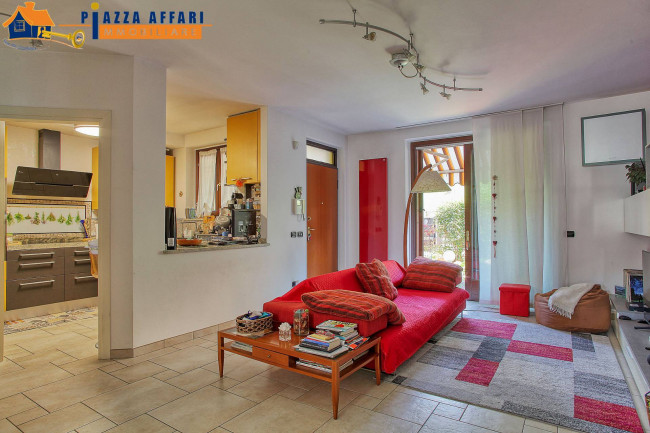 Villa in vendita a Lavena Ponte Tresa