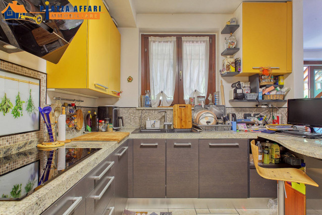 Villa in vendita a Lavena Ponte Tresa