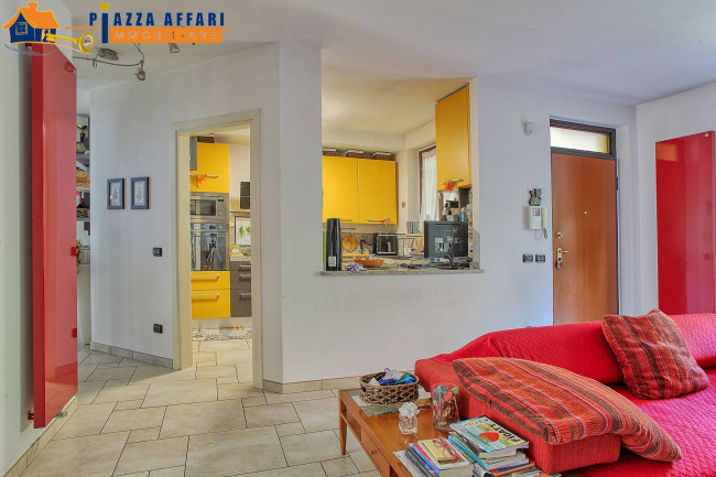 Villa in vendita a Lavena Ponte Tresa