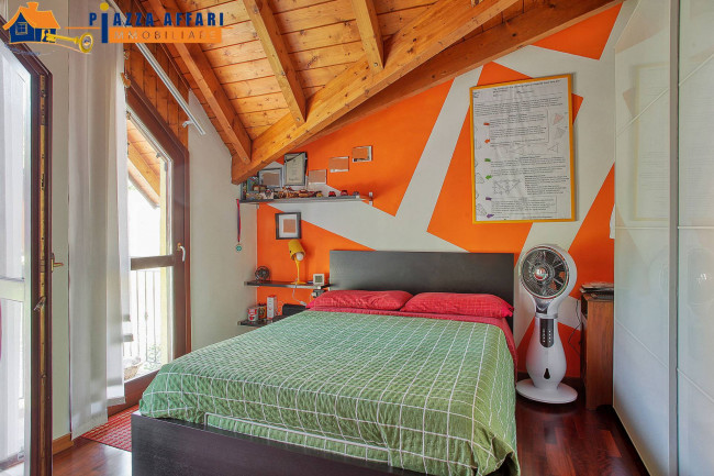 Villa in vendita a Lavena Ponte Tresa
