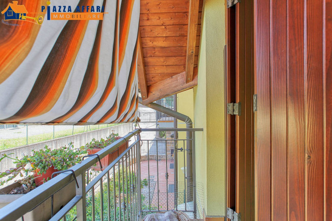 Villa in vendita a Lavena Ponte Tresa