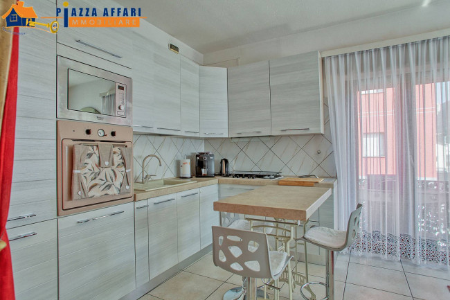 Appartamento in vendita a Lavena Ponte Tresa
