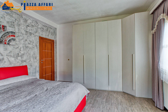 Appartamento in vendita a Lavena Ponte Tresa