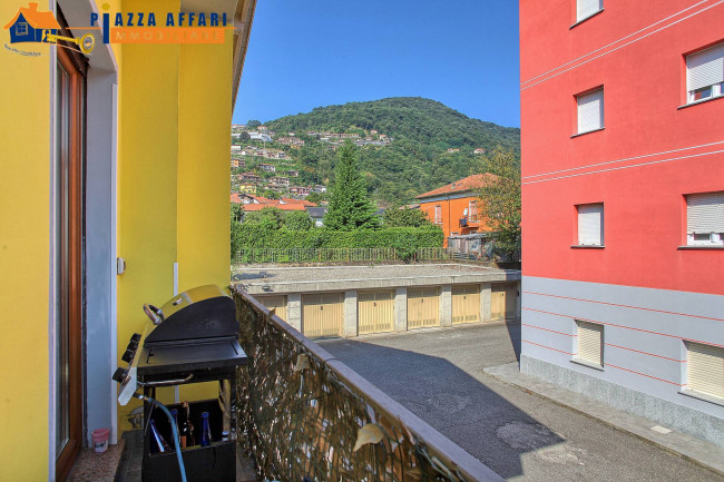 Appartamento in vendita a Lavena Ponte Tresa
