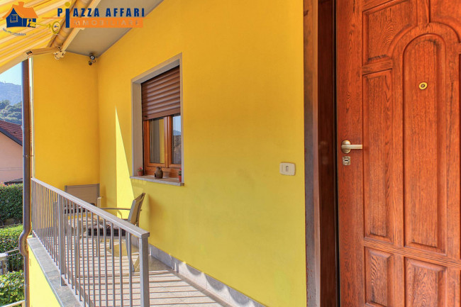 Appartamento in vendita a Lavena Ponte Tresa