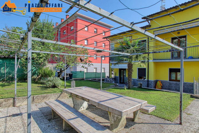 Appartamento in vendita a Lavena Ponte Tresa
