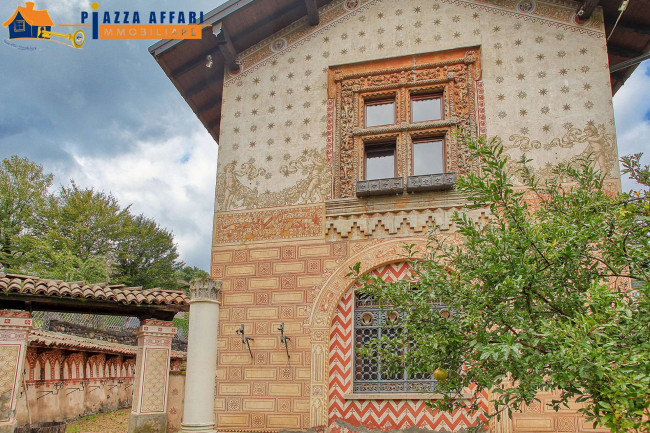 Villa in vendita a Cadegliano-Viconago