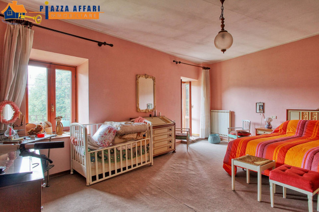 Porzione di Casa Terra / Cielo in vendita a Brezzo di Bedero