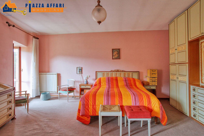 Porzione di Casa Terra / Cielo in vendita a Brezzo di Bedero