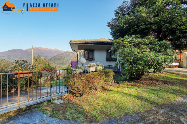 Villa in vendita a Cadegliano-Viconago