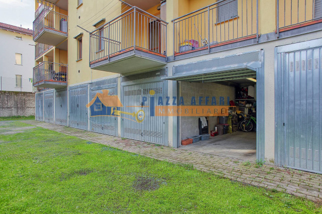 Appartamento in vendita a Caronno Varesino