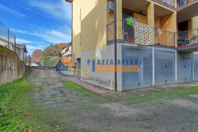 Appartamento in vendita a Caronno Varesino