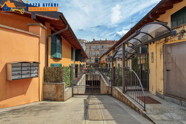Villette a schiera in vendita a Luino