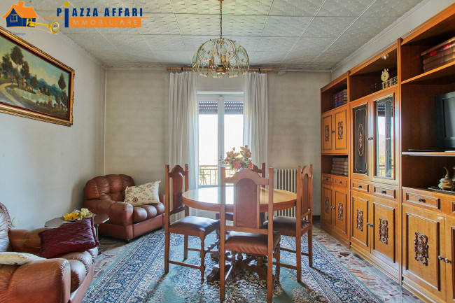 Villa Bifamigliare in vendita a Cadegliano-Viconago