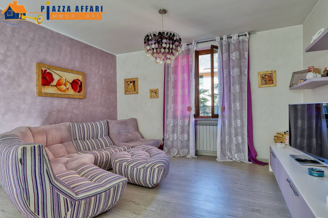 Appartamento in vendita a Lavena Ponte Tresa