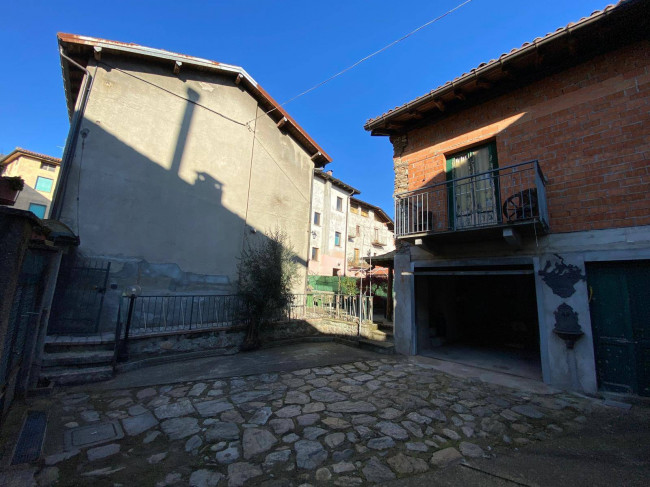 Casa singola in vendita a Cugliate-Fabiasco