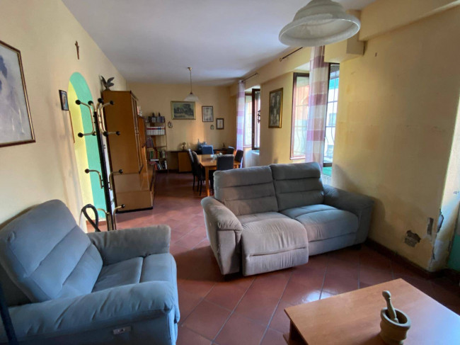 Casa singola in vendita a Cugliate-Fabiasco
