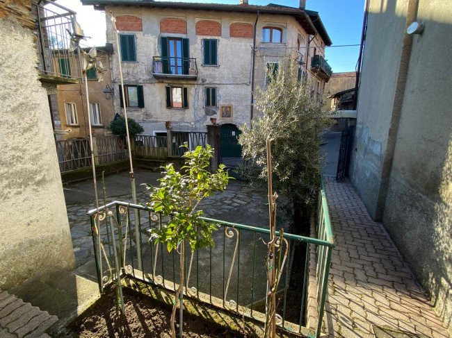 Casa singola in vendita a Cugliate-Fabiasco