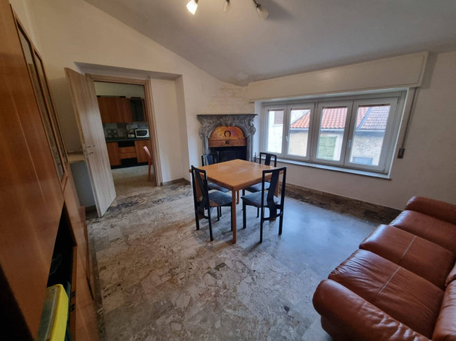 Appartamento in vendita a Castello Cabiaglio