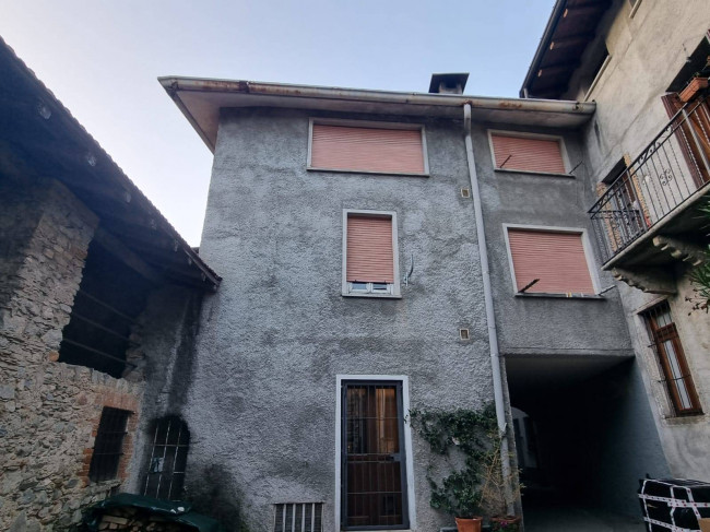 Appartamento in vendita a Castello Cabiaglio