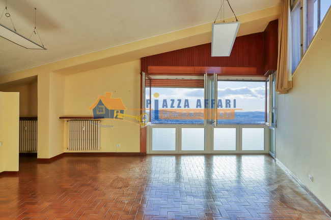 Mansarda in vendita a Varese