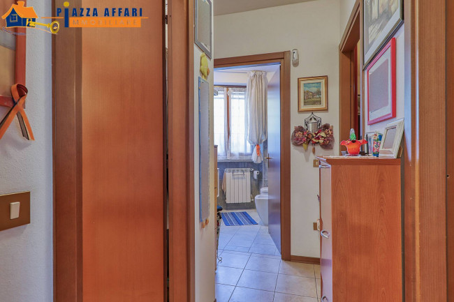 Appartamento in vendita a Brusimpiano
