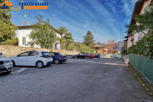 Appartamento in vendita a Brusimpiano