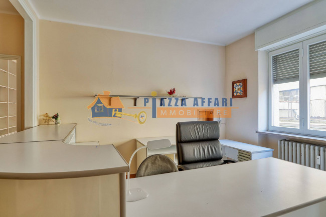Appartamento in vendita a Varese