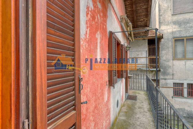 Porzione di Casa Terra / Cielo in vendita a Caronno Varesino