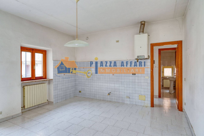 Porzione di Casa Terra / Cielo in vendita a Caronno Varesino