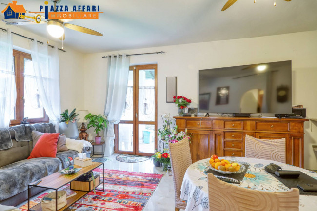 Villa in vendita a Cremenaga