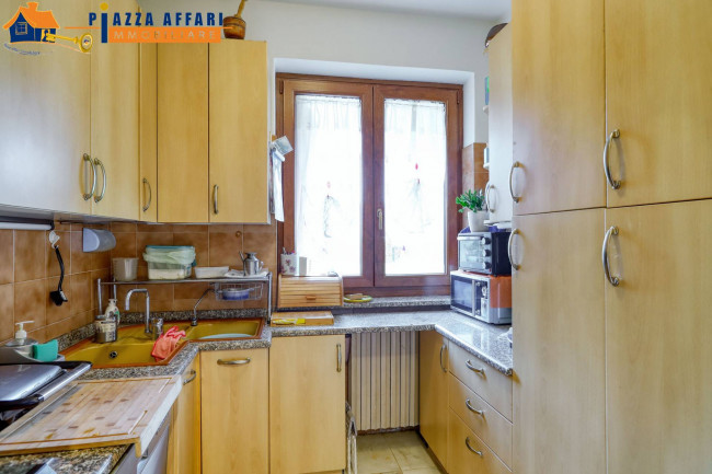 Villa in vendita a Cremenaga