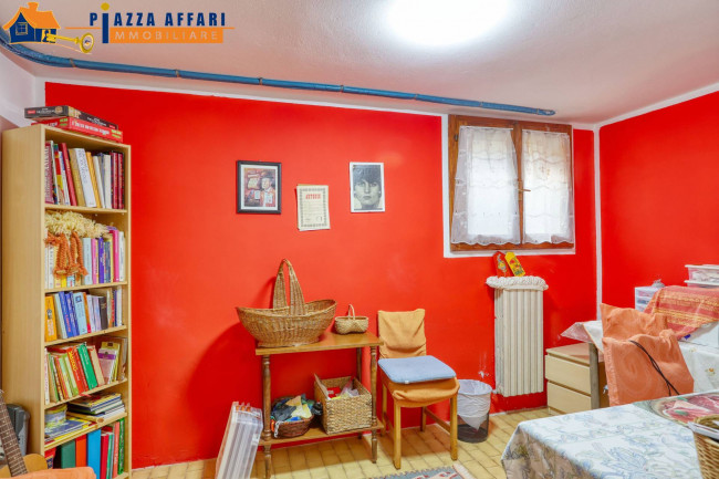 Villa in vendita a Cremenaga