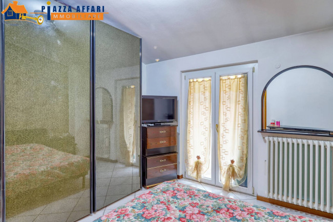 Appartamento in vendita a Marchirolo